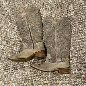 Naughty Monkey Boots 🙊